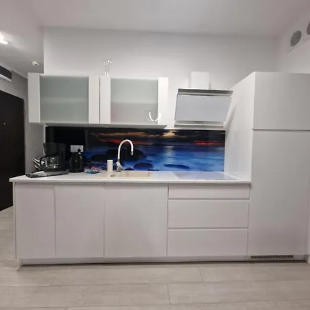 Z Basenem Laura Polanki Park