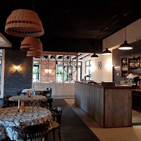 アパート Z Basenem Laura Polanki Park コウォブジェク