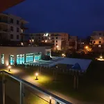 Z Basenem Laura Polanki Park דירה