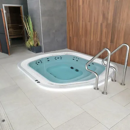 Z Basenem Laura Polanki Park Apartman Kołobrzeg