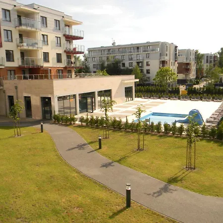 Apartament Z Basenem Laura Polanki Park Kolobrzeg