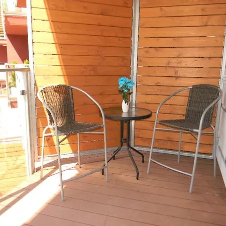 Apartman Z Basenem Laura Polanki Park