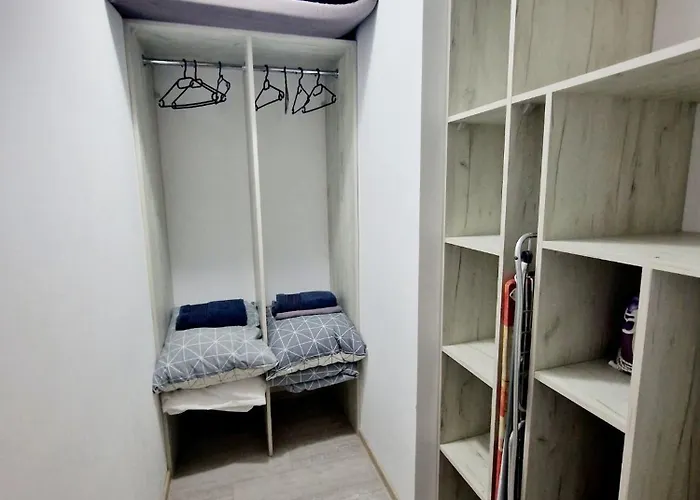 公寓 Z Basenem Laura Polanki Park *