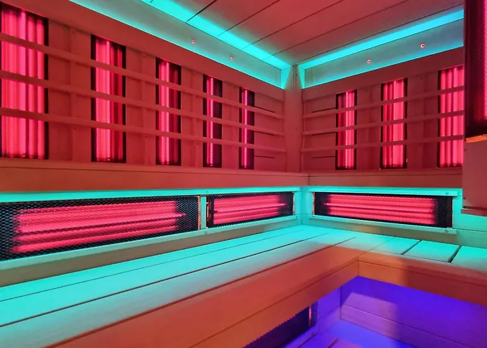 Apartament Z Basenem Laura Polanki Park *