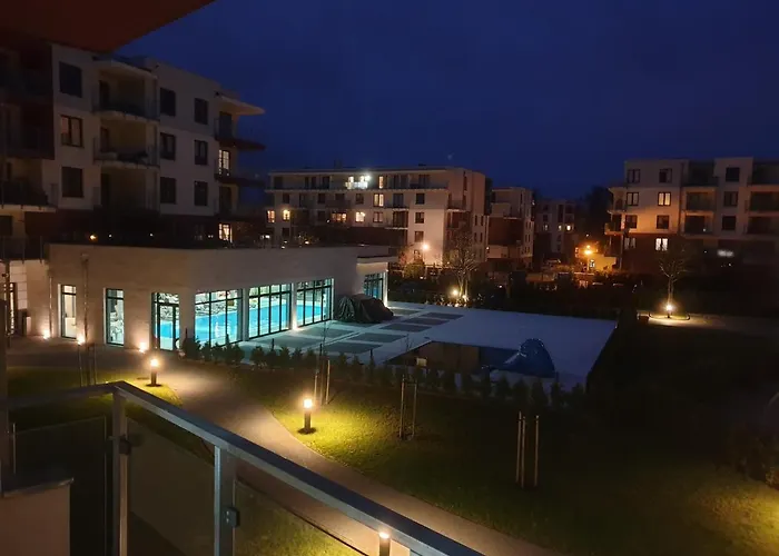 Z Basenem Laura Polanki Park Apartament